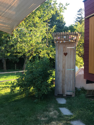 aehrenhof-tiny-home-garten